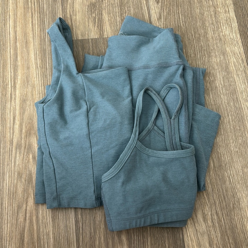Beyond Yoga Bundle